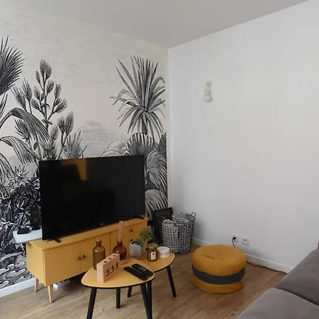 Maison Cosy Dans Le Centre De Vakantiehuis Lens